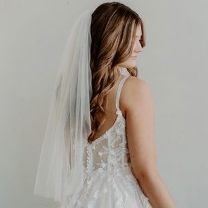 Wedding Veil: Waist Length, Ivory